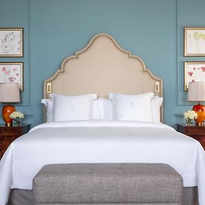Grand Manor Room one king bed